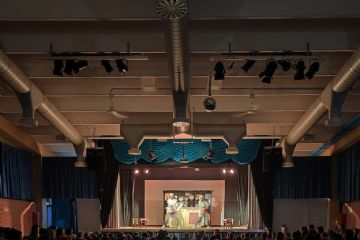 Interno sala Arcipelago 