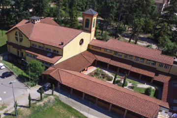 Esterno Parrocchia Rastignano