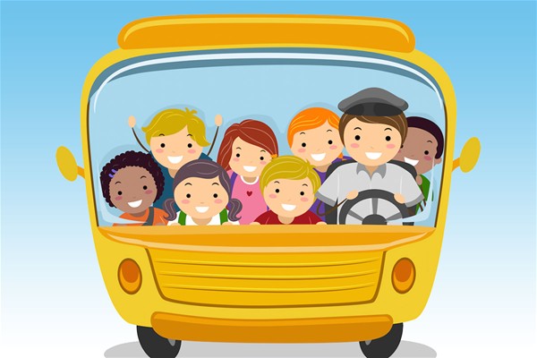 bambini sul pulmino che vanno a scuola